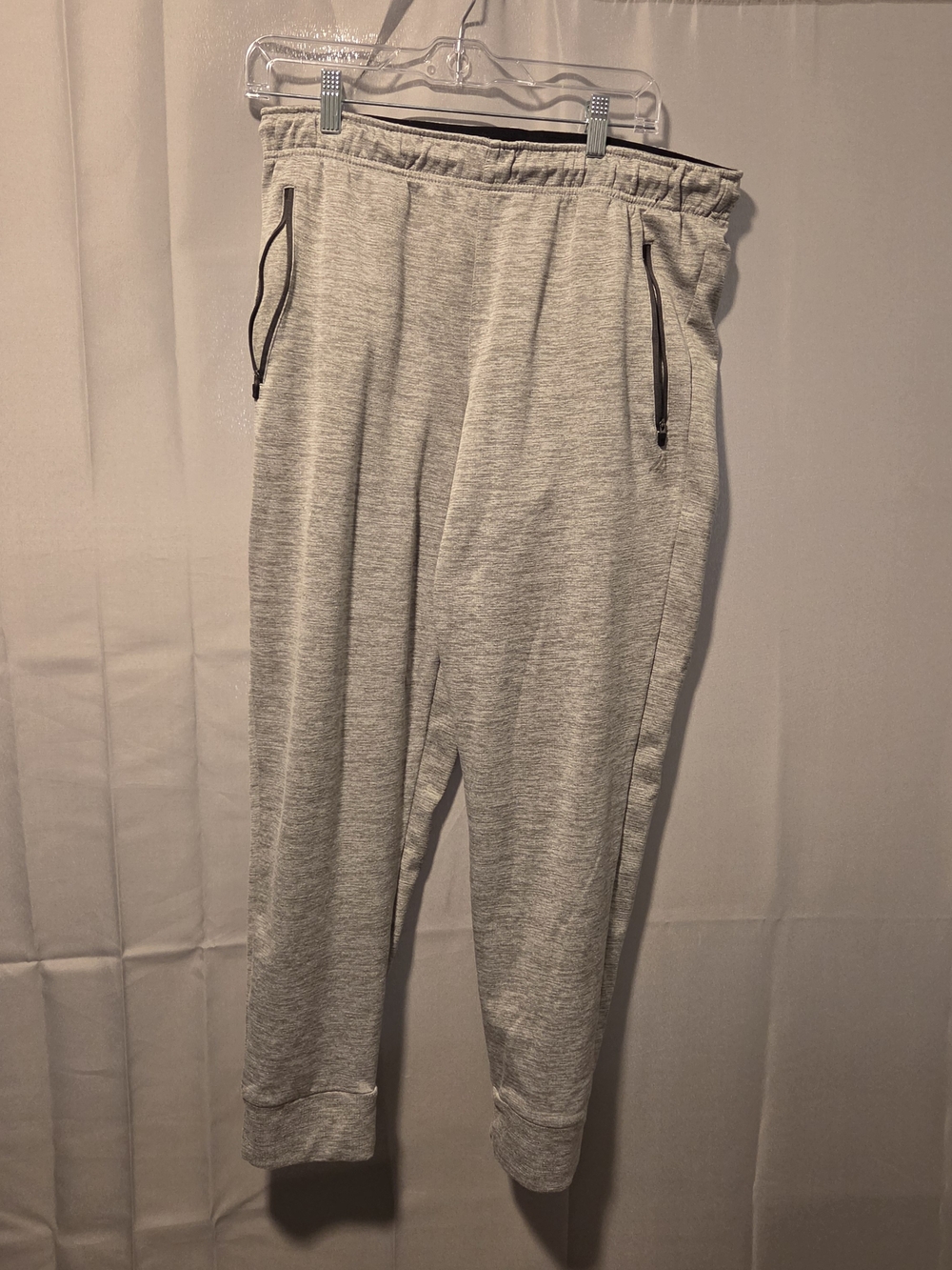 Eddie Bauer Motion Jogger Pants Mens M 33 Gray Fleece Tapered Zip Pockets